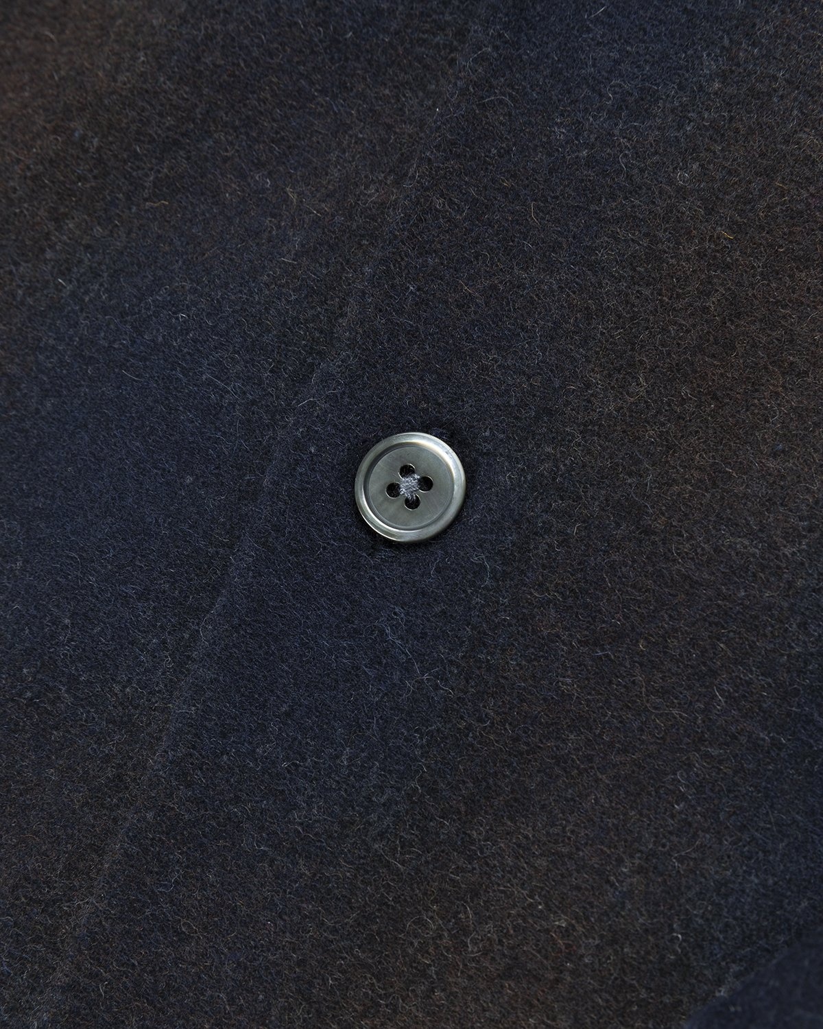 Our Legacy – Heusen Shirt Navy Shadow Check - Shirts - Blue - Image 4