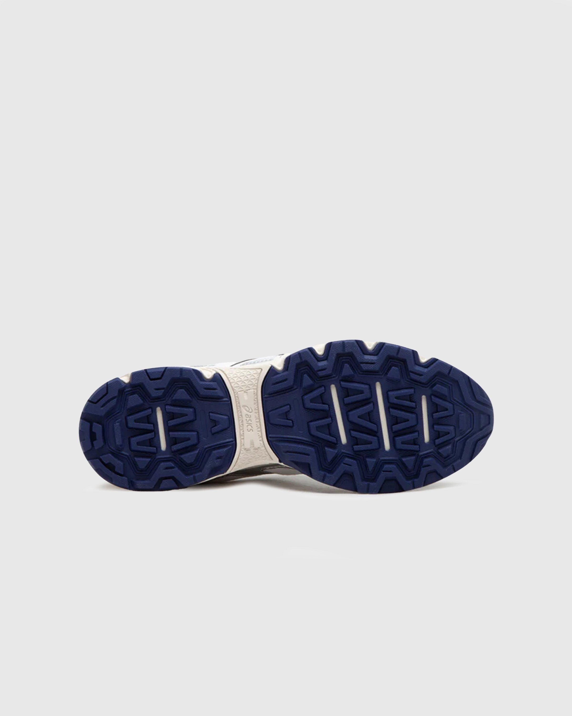 Asics val d'europe sale