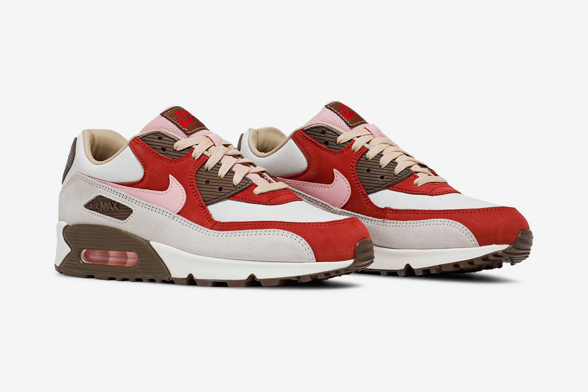 Nike Max 90 "Bacon": Images &