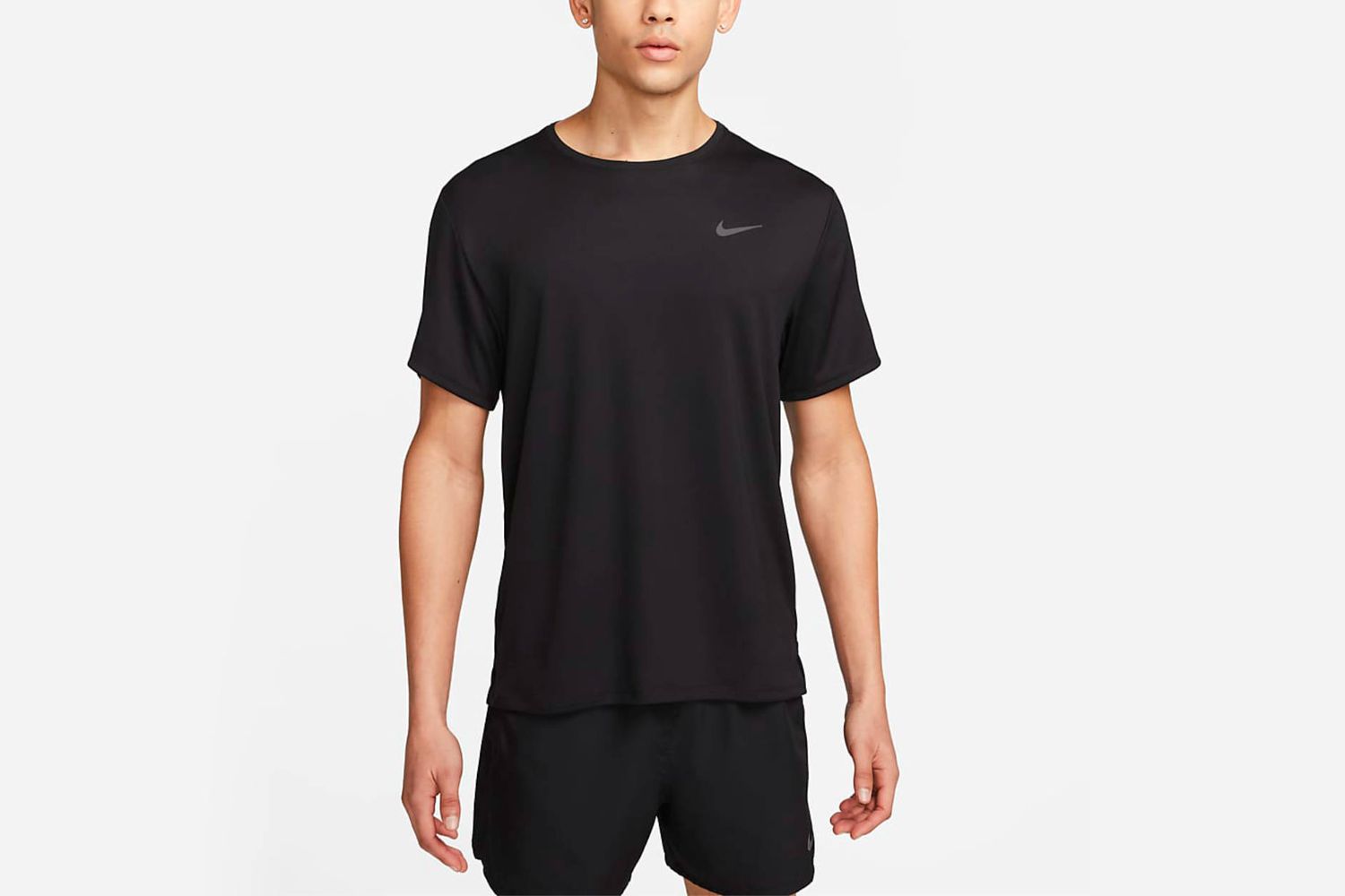 The Best Summer Running Outfits to Keep You Cool & Fit