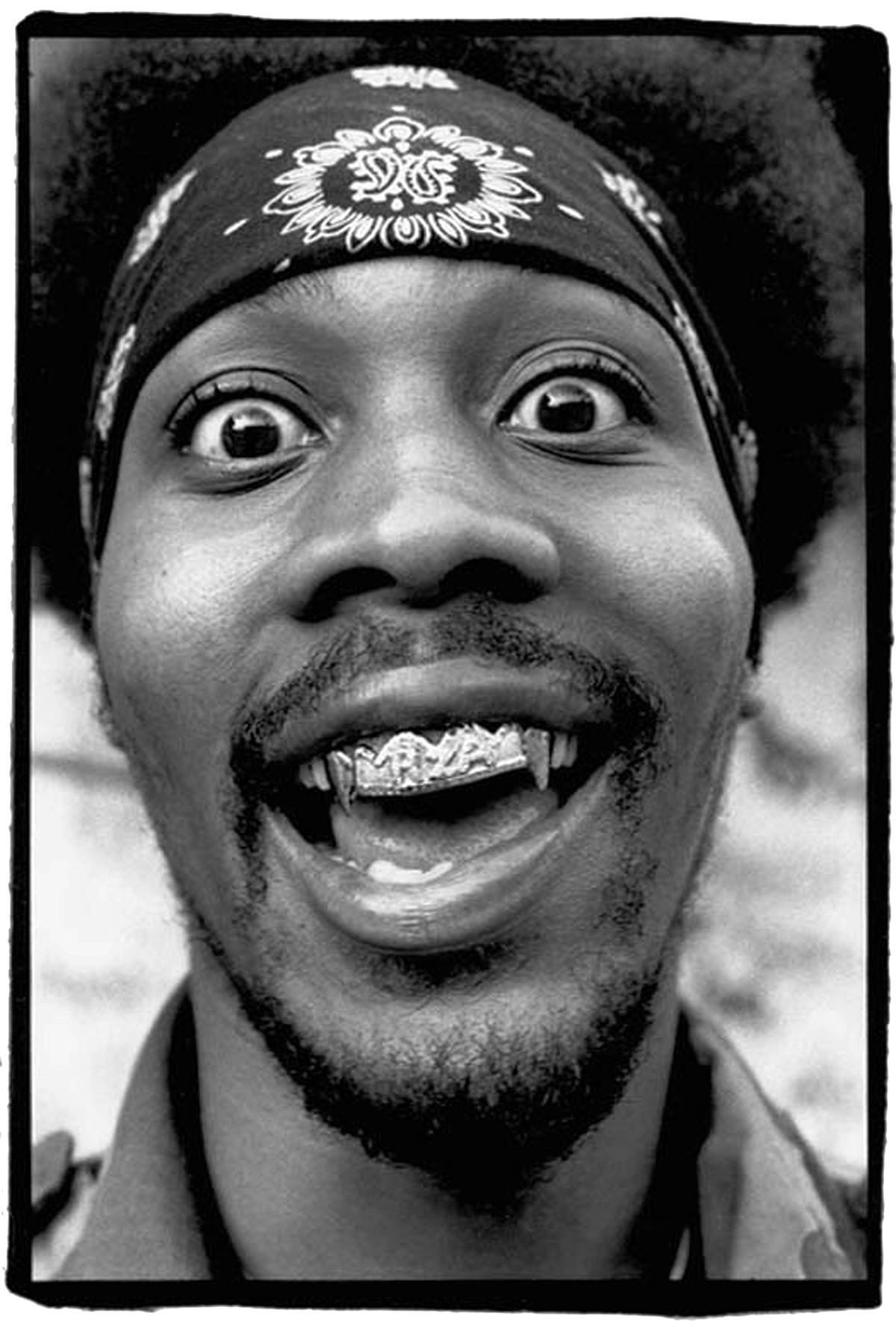 brief-history-grills-hip-hop-03