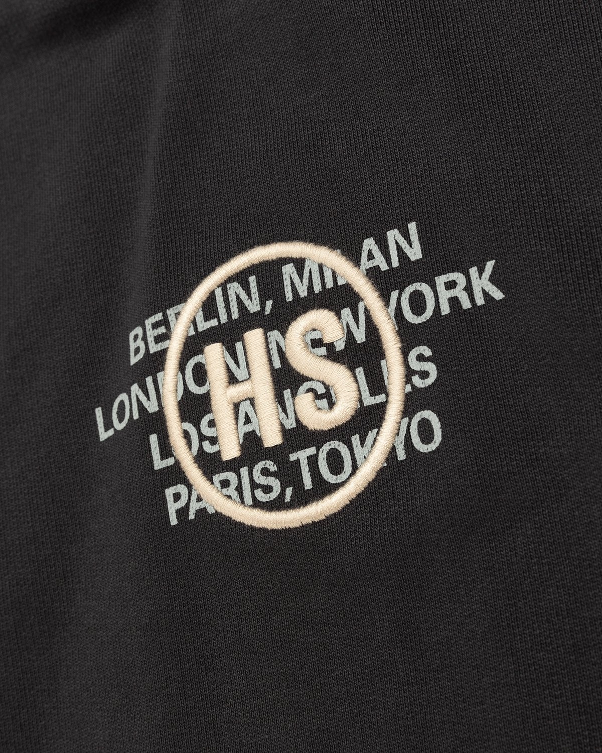 Highsnobiety – Logo Hoodie Black - Sweats - Black - Image 3