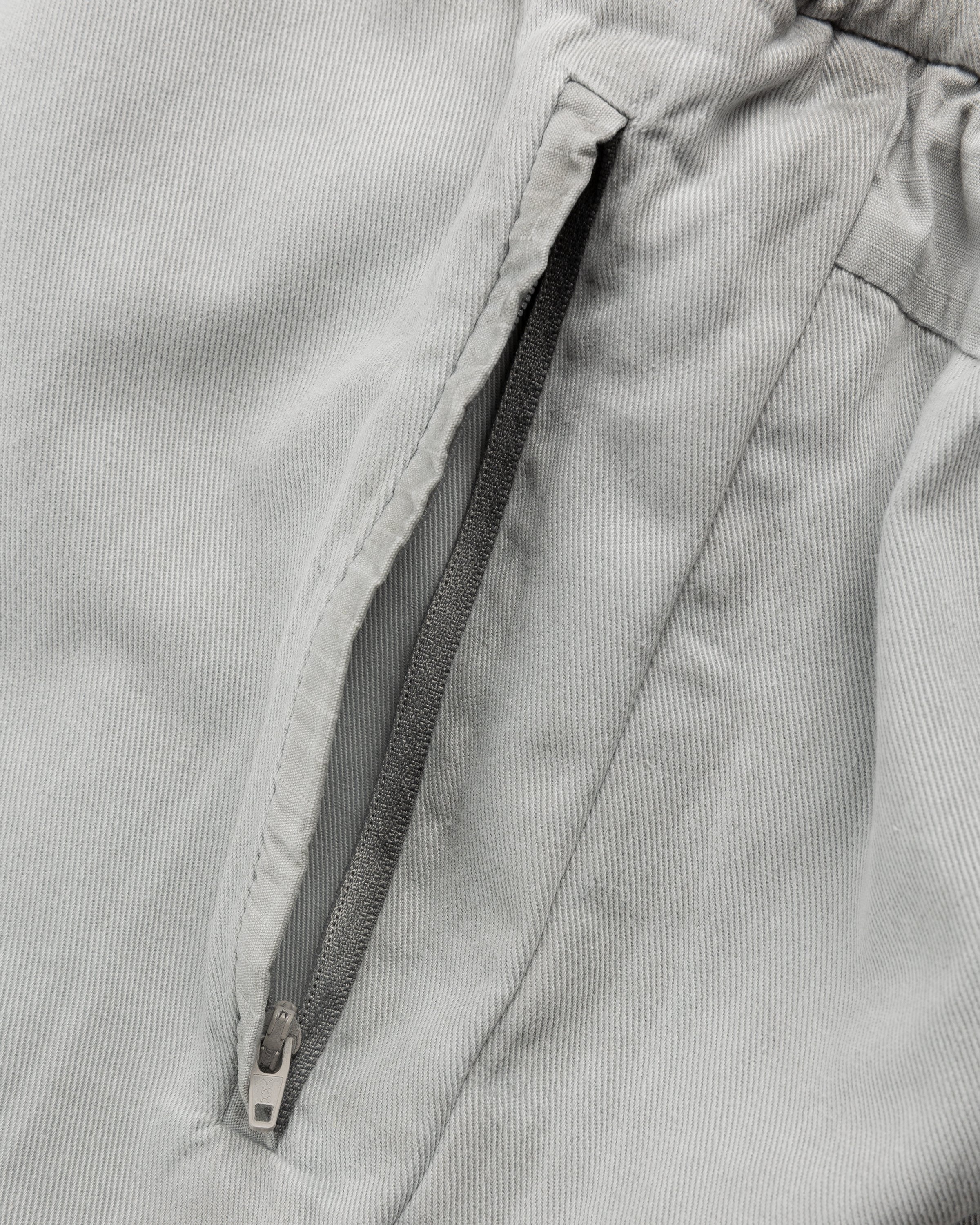 A-Cold-Wall* – Density Short Light Grey - Shorts - Grey - Image 5