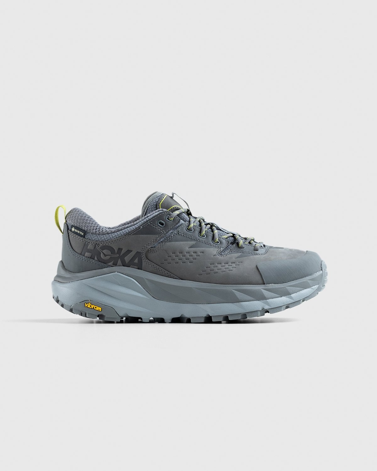 HOKA – M Kaha Low GTX Charcoal Grey Green Sheen - Sneakers - Grey - Image 1