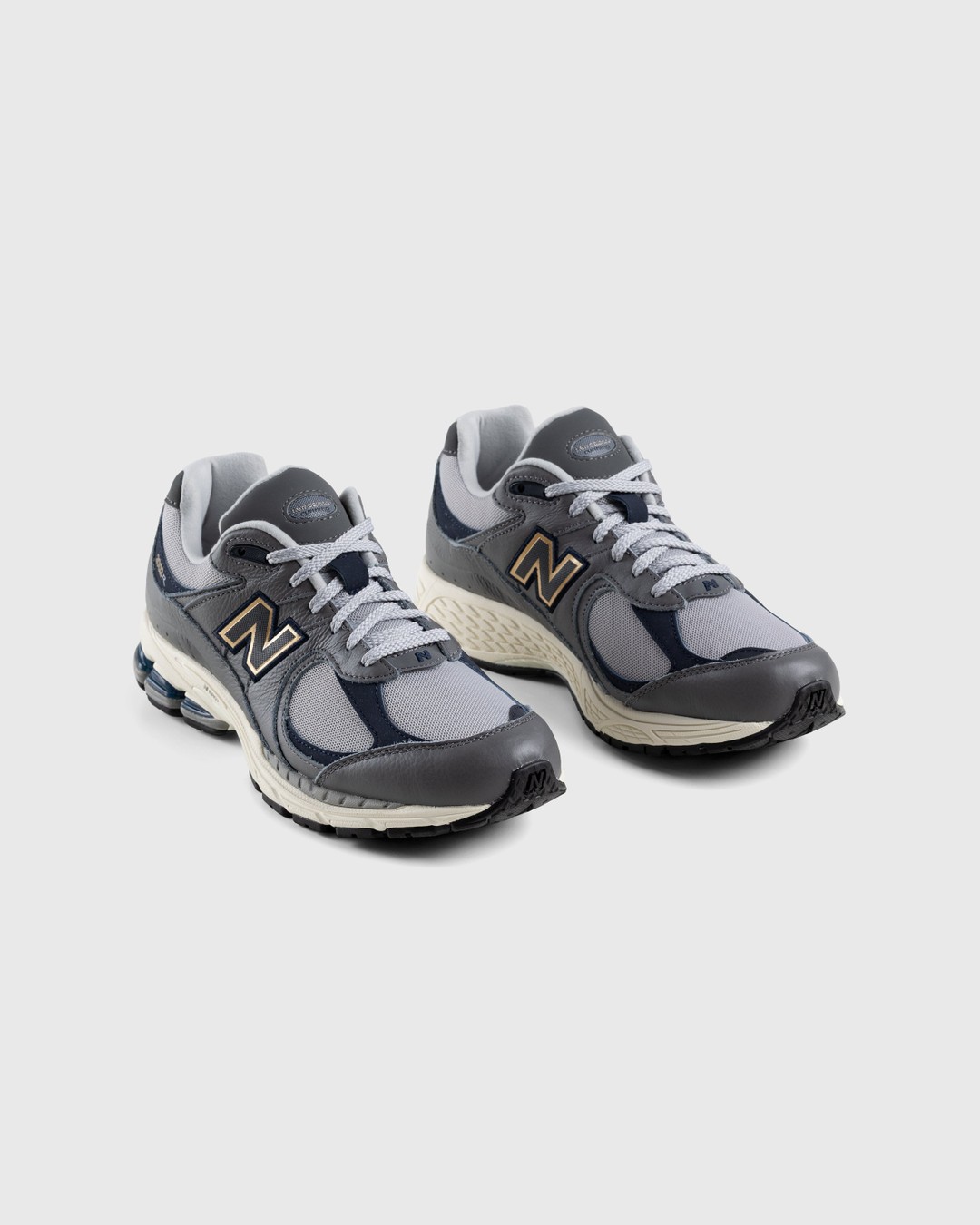 New Balance – M2002RHP Castle Rock - Sneakers - Grey - Image 3