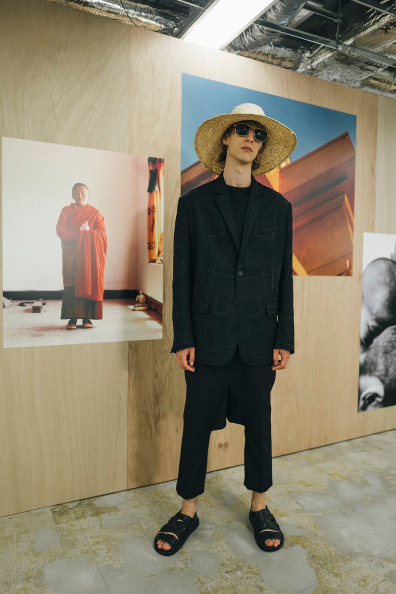 junya-watanabe-spring-summer-2022-collection-11