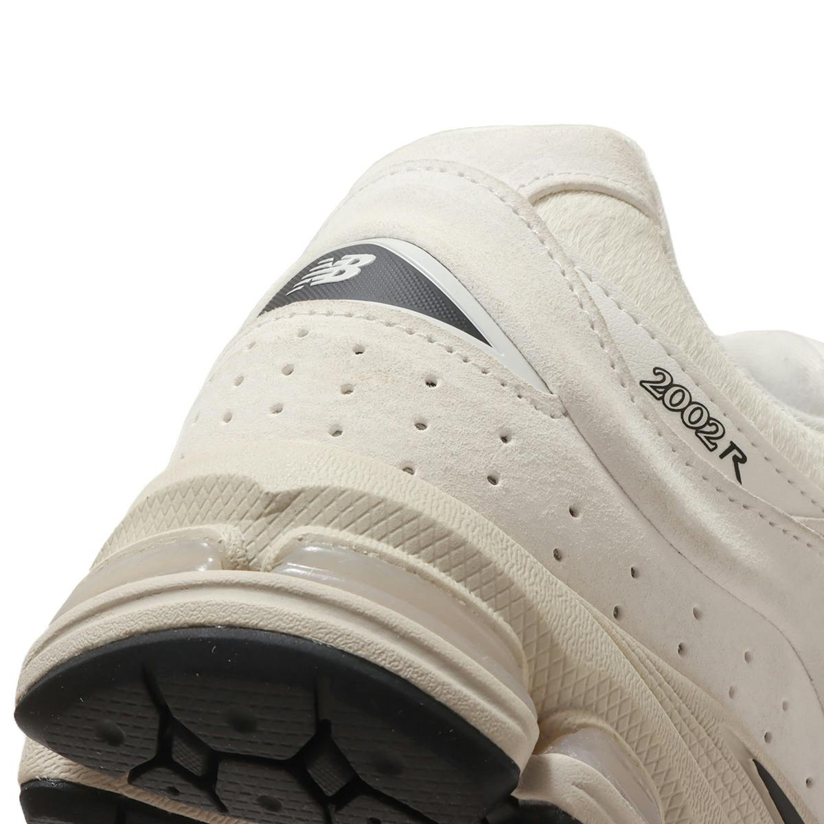 new-balance-2002r-327-white-pack-15