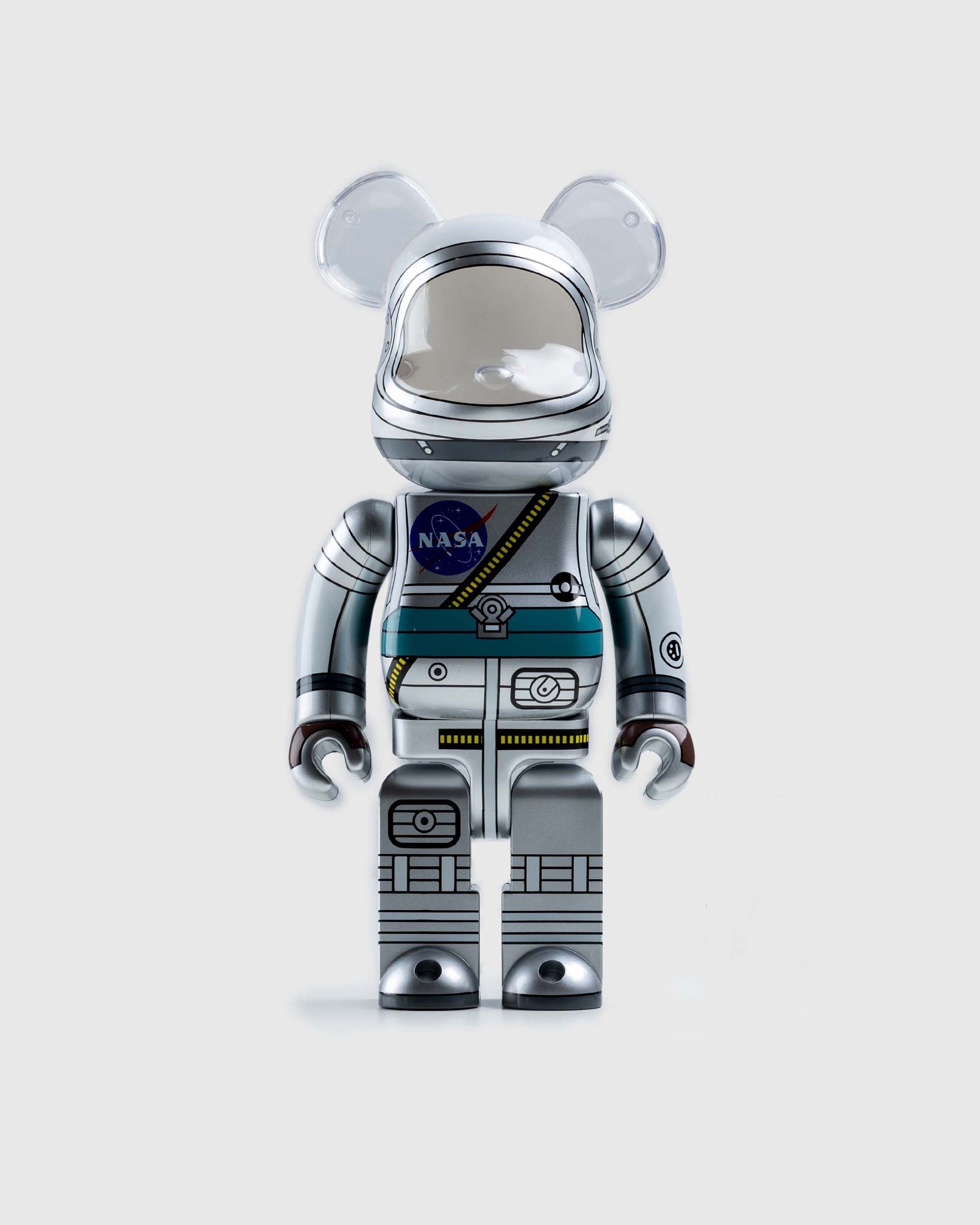 Medicom – Be@rbrick Project Mercury Astronaut 1000% Silver - Arts & Collectibles - Silver - Image 1