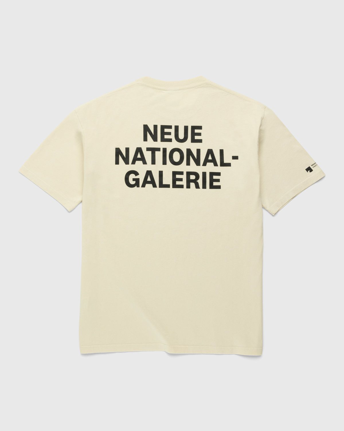 Neue Nationalgalerie x Highsnobiety – BERLIN, BERLIN 3 T-Shirt Off-White - Tops - Beige - Image 1