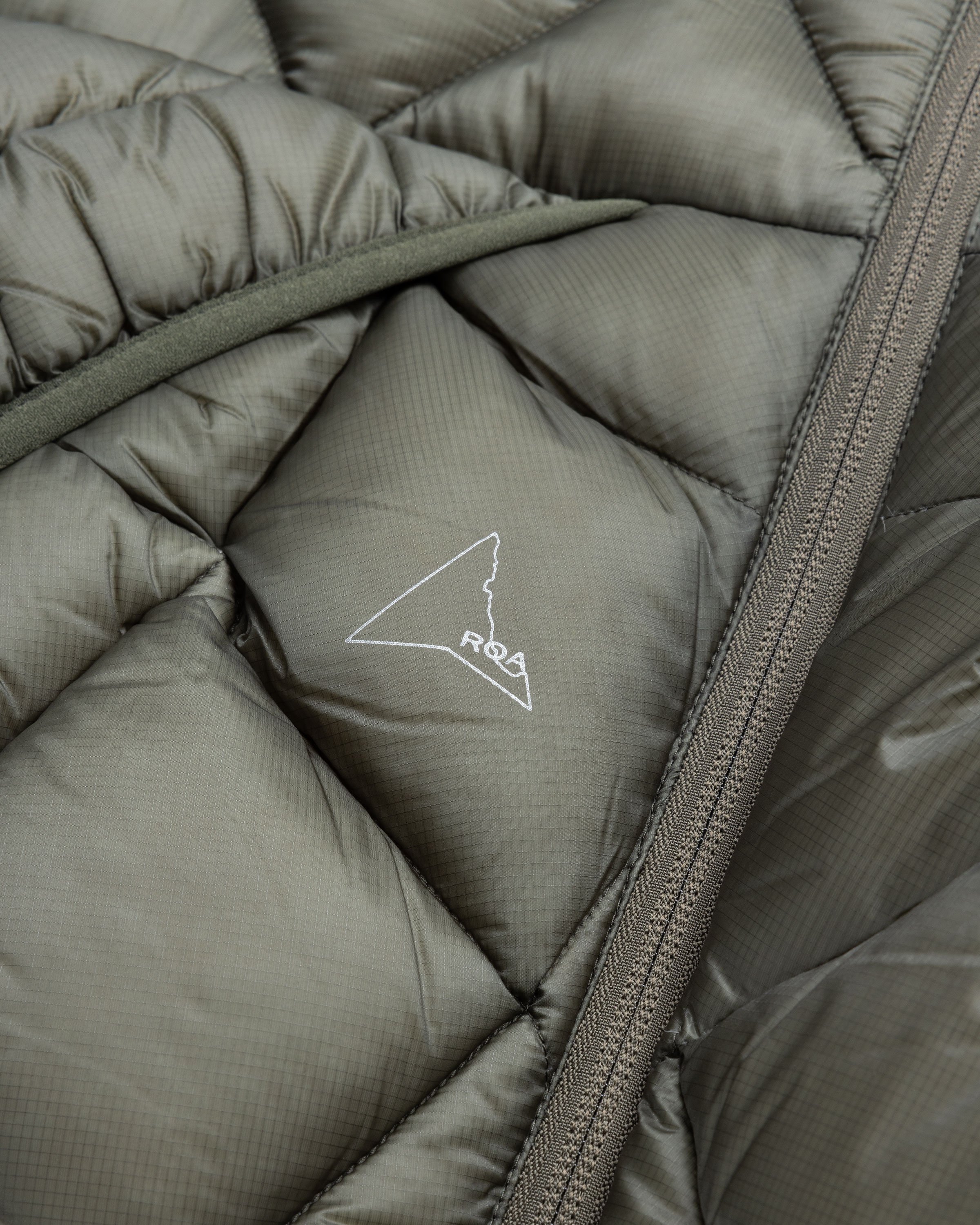 ROA – Light Down Jacket Green - Outerwear - Green - Image 7