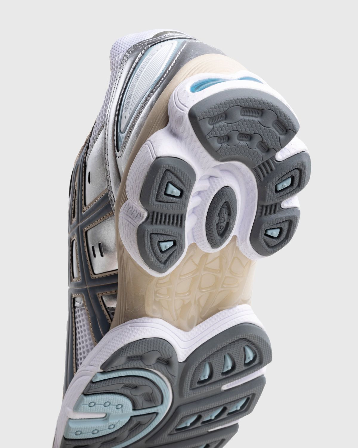 asics – Gel-Nimbus 9 White/Steel Grey - Low Top Sneakers - White - Image 6