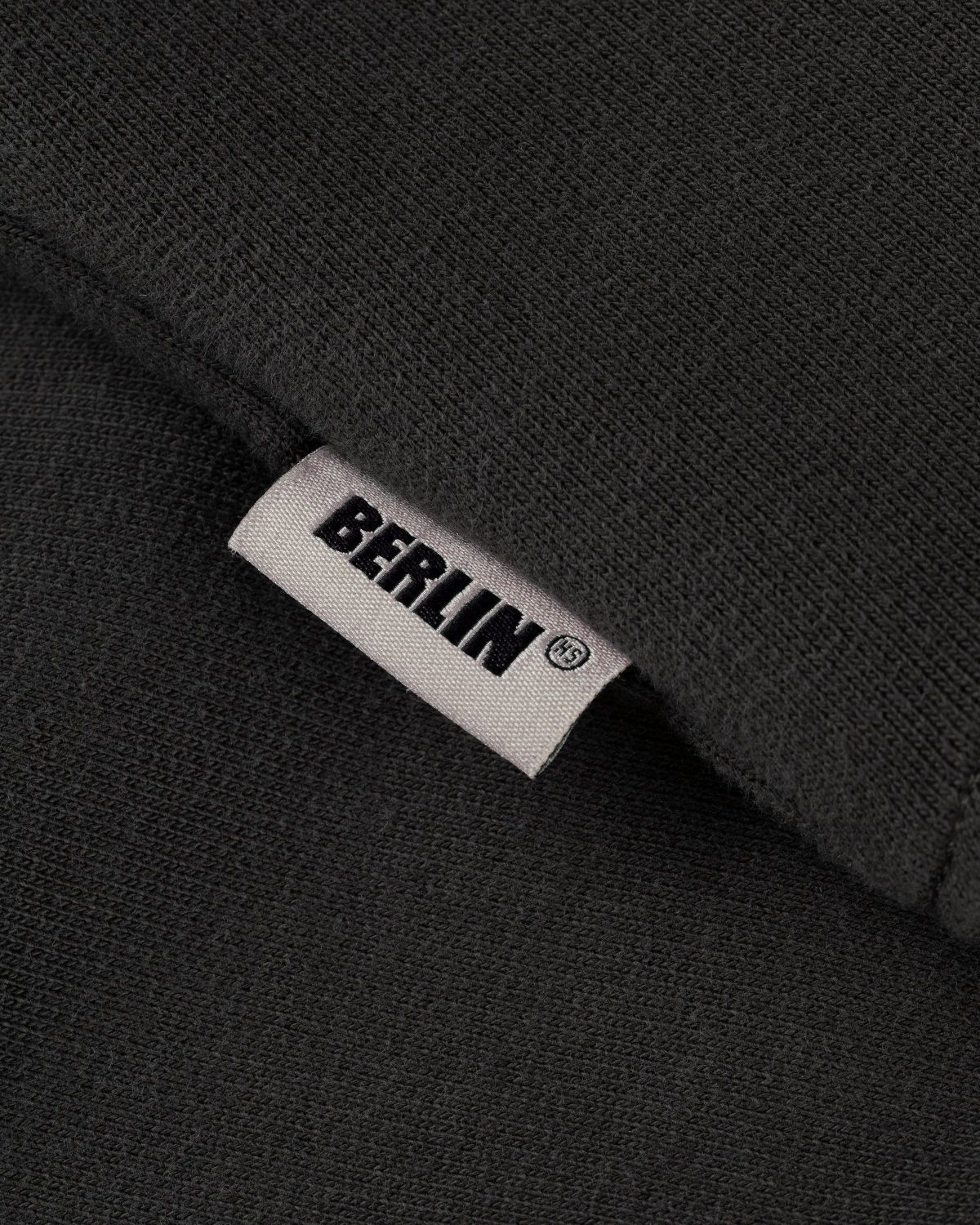 Neue Nationalgalerie x Highsnobiety – BERLIN, BERLIN 3 Artwork Hoodie Black - Sweats - Black - Image 7