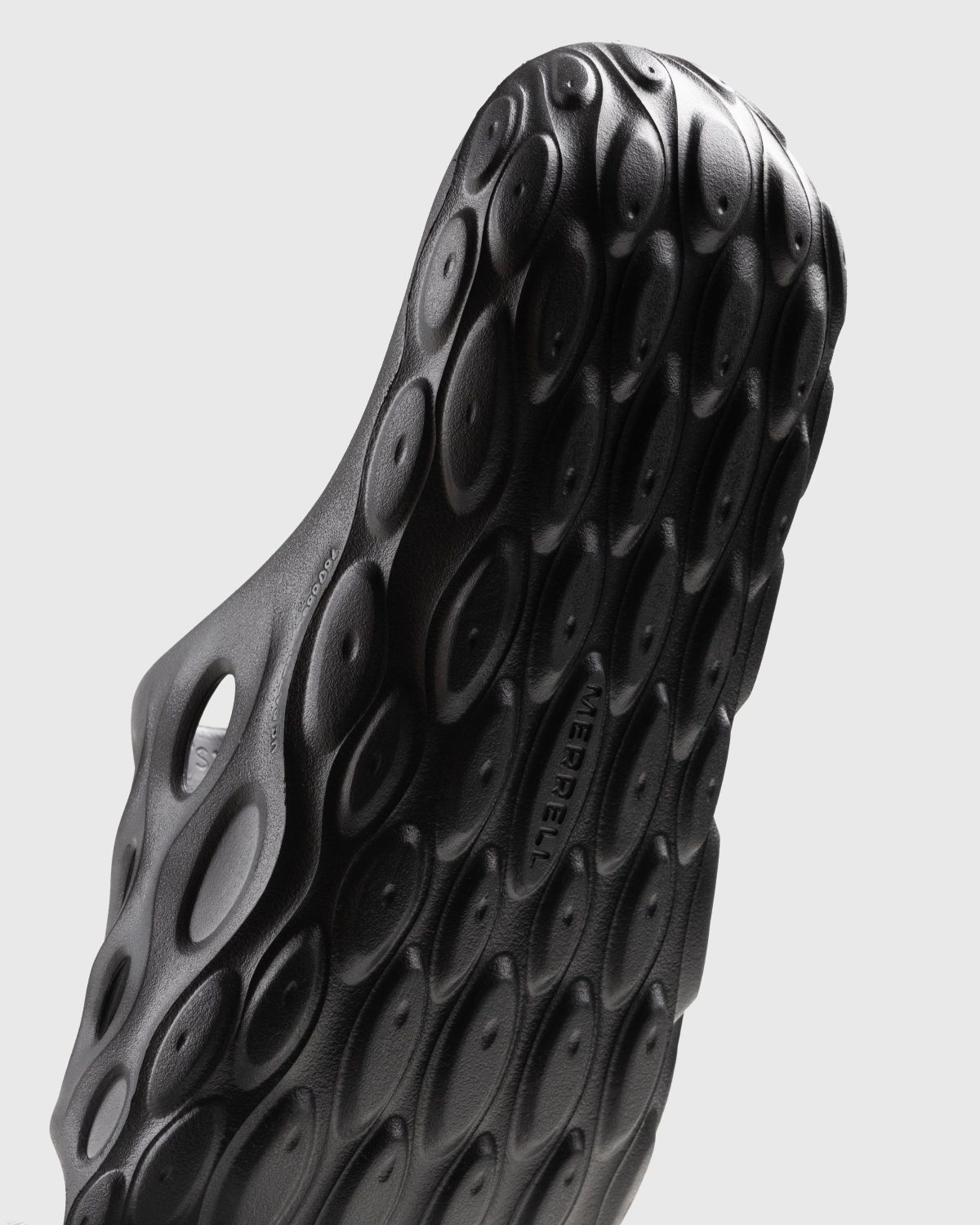Merrell – Hydro Slide Black/Grey - Sandals & Slides - Black - Image 6