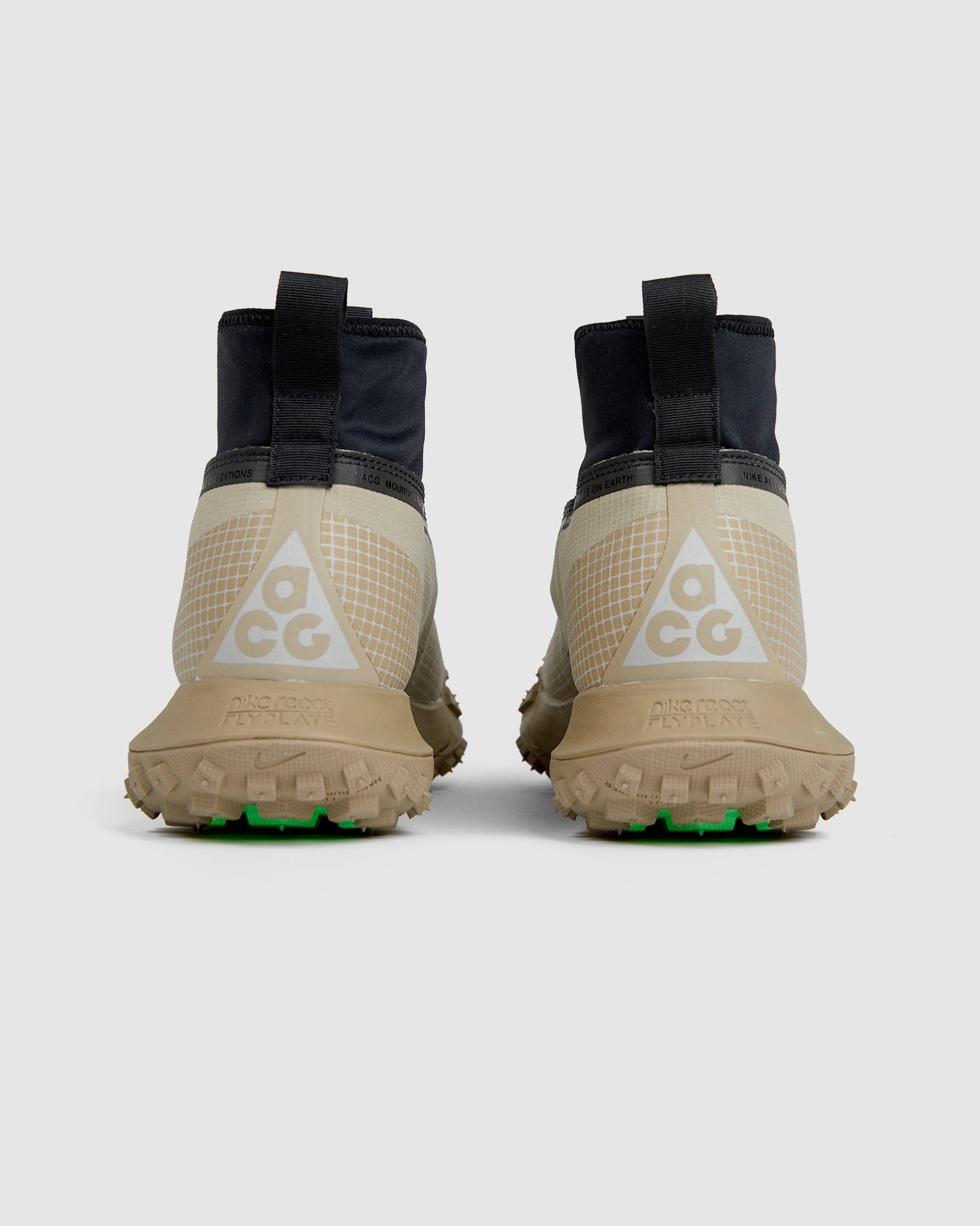 Nike ACG – Gore-Tex Mountain Fly Khaki - Sneakers - Beige - Image 3