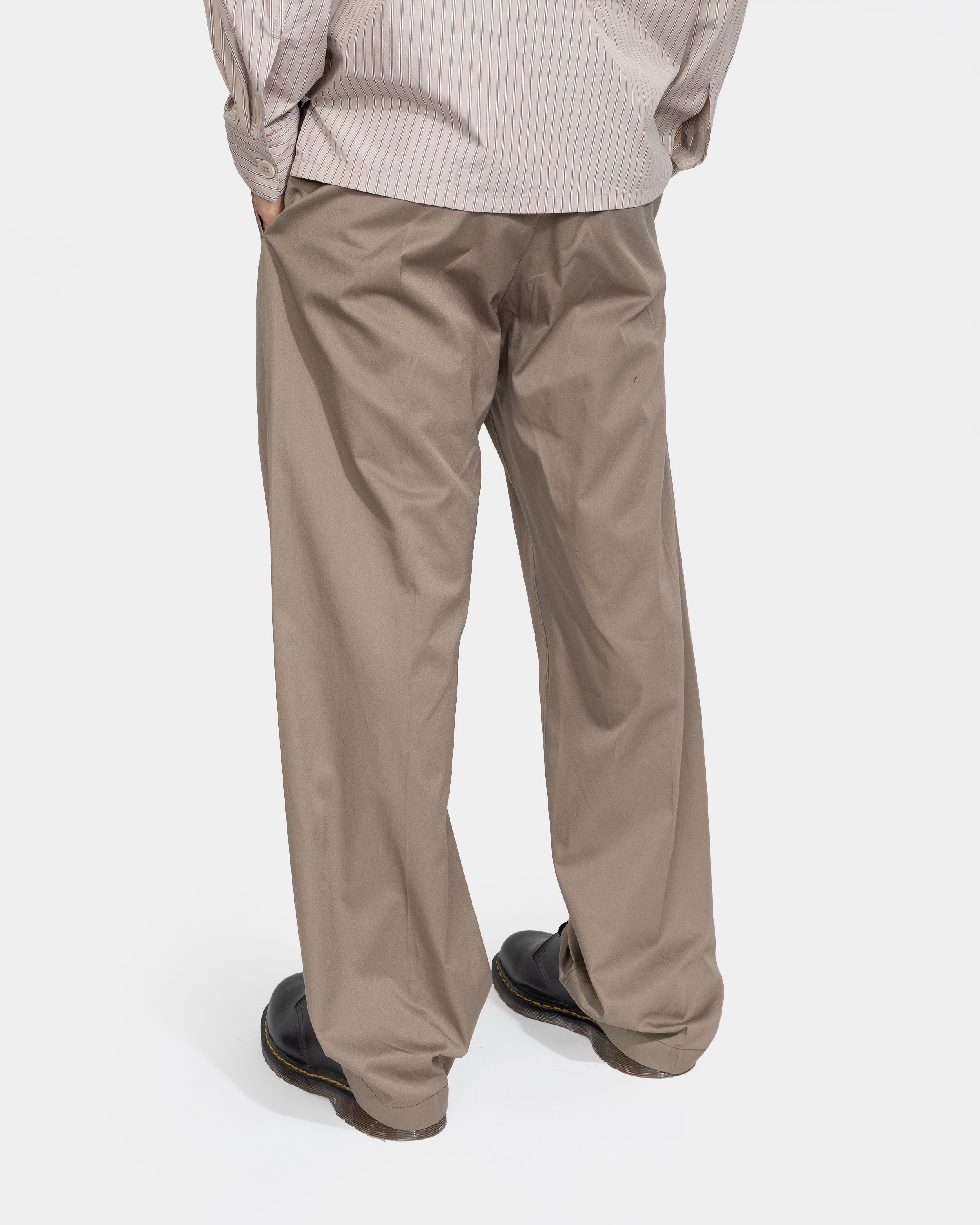 Lemaire – Easy Pleated Pants Beige - Pants - Beige - Image 3