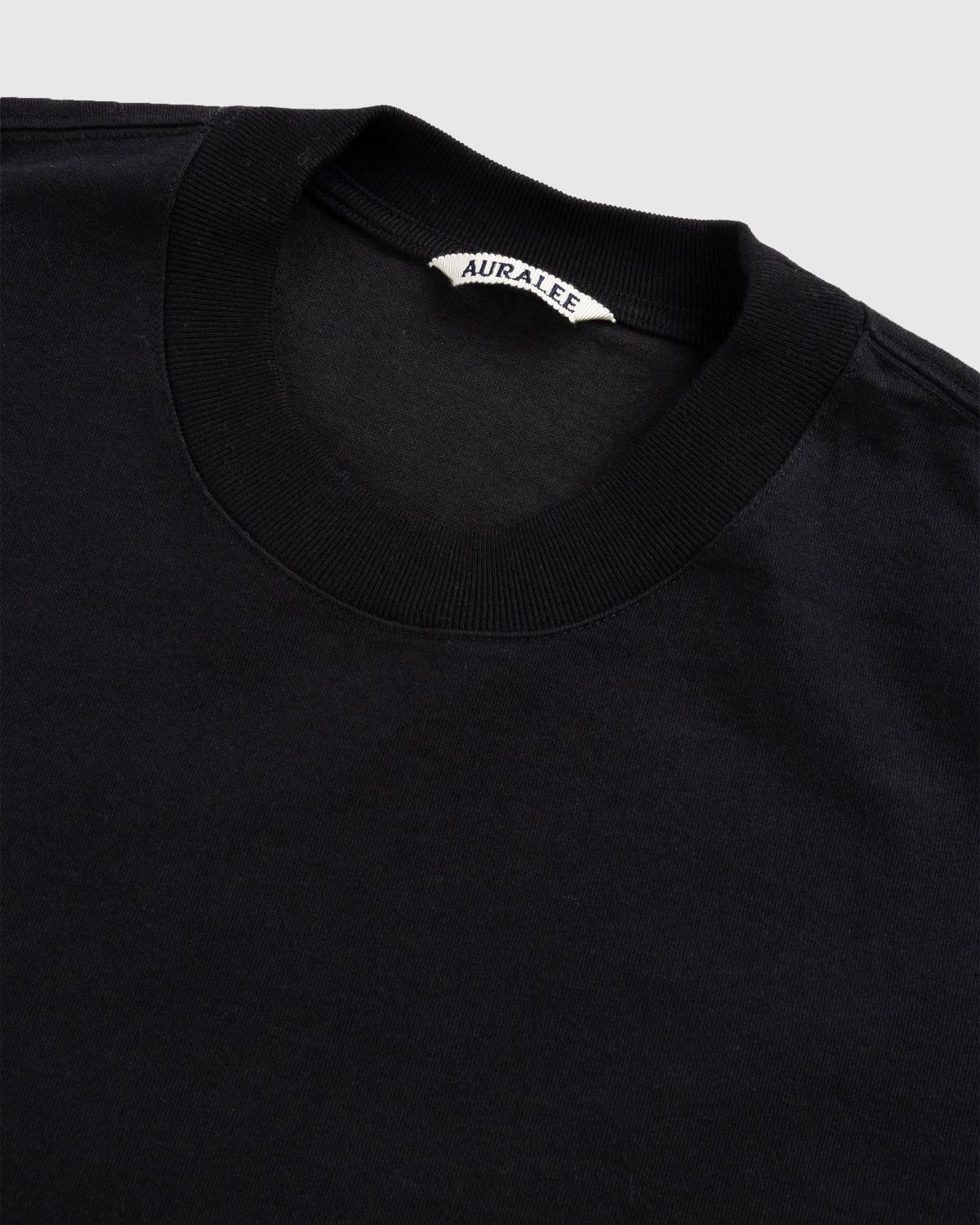 Auralee – Stand-Up Tee Black