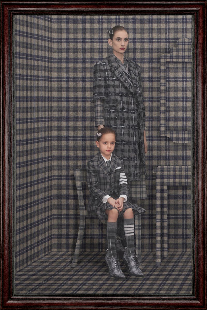 thom-browne-fall-winter-2022-tartan-fabric (8)