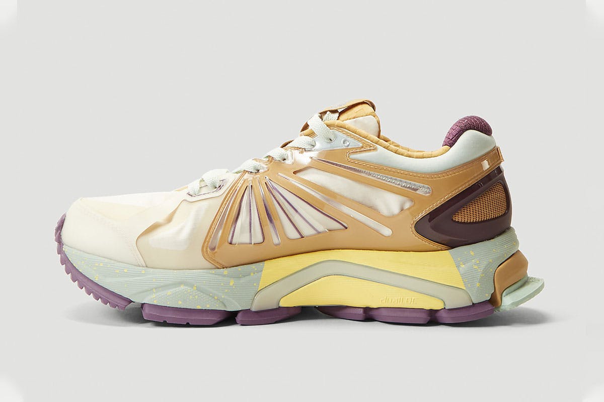 li-ning fw20 footwear collection product shot