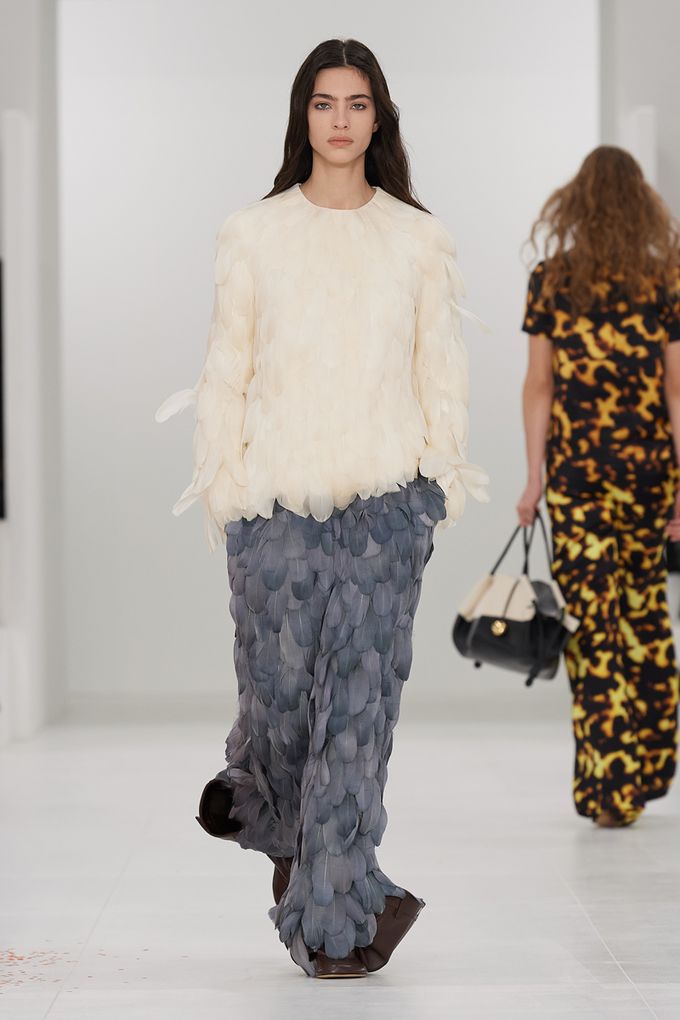 At Loewe's FW23 Show, Feathery 'Fits & 'My Polly Pocket' Clothes