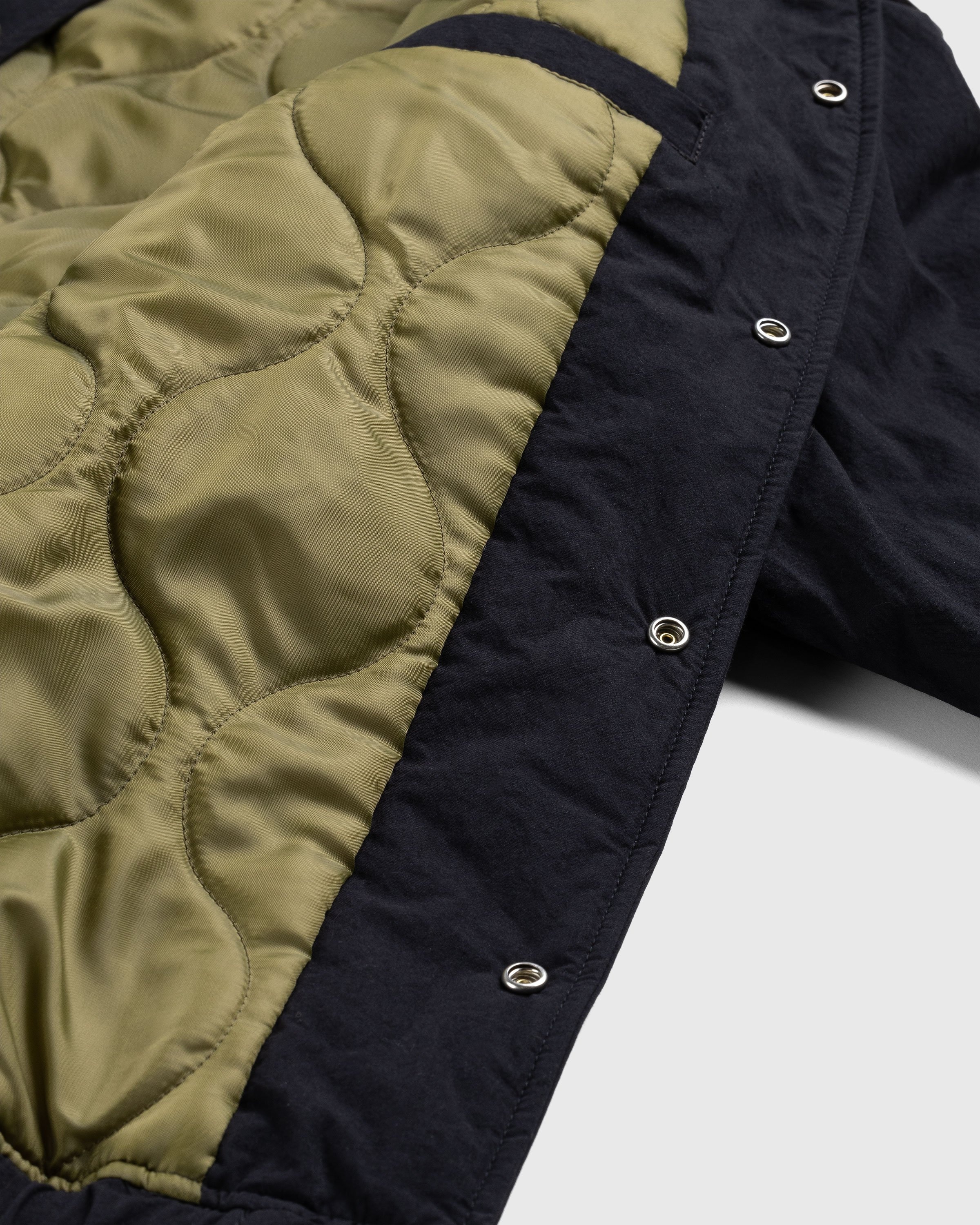 Highsnobiety HS05 – Reverse Piping Insulated Jacket Black - Outerwear - Black - Image 7