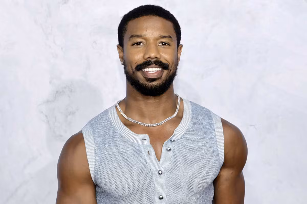 michael-b-jordan-sleeveless-tank-shirt-2022-outfit-0