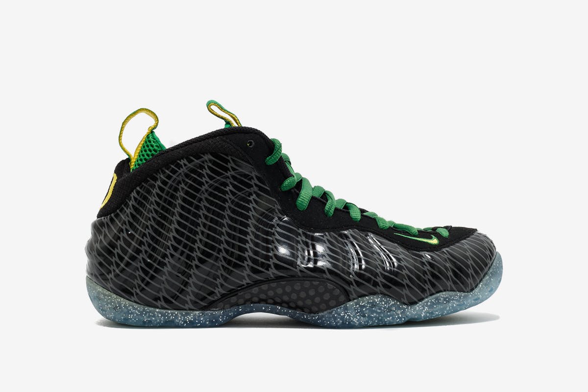 foamposite 07 AIR FOAMPOSITE ONE PRM UO QS OREGON DUCKS FlightClub nike foamposite