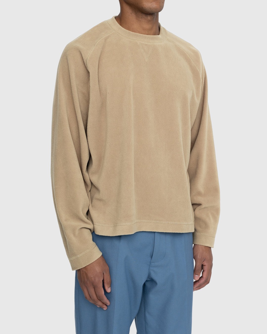 Highsnobiety – Polar Fleece Raglan Sweater Beige - Knitwear - Beige - Image 3