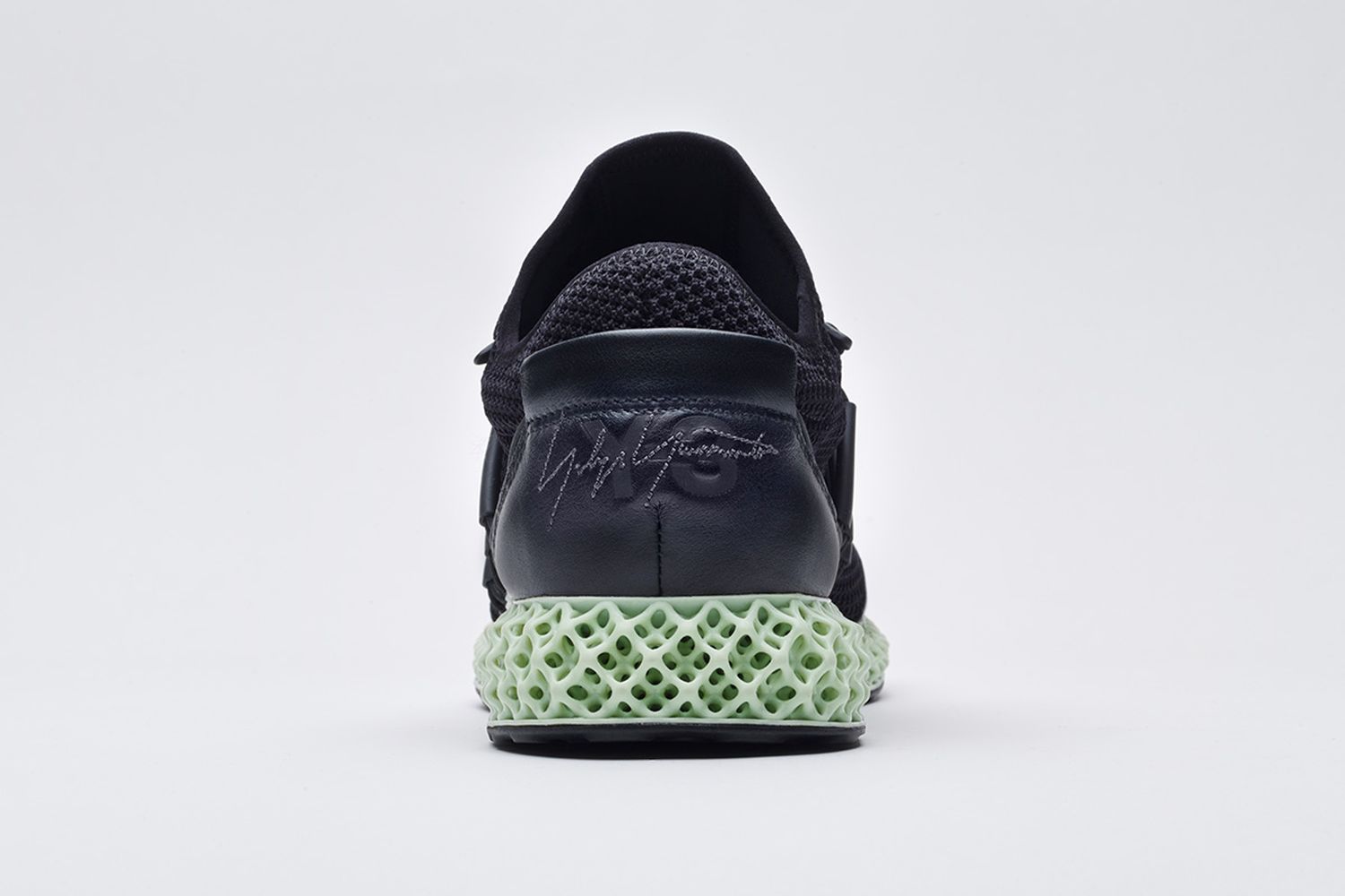 Skepta Air Max Deluxe & More Best Products to Drop This Week Skepta Air Max Deluxe & More Best Products to Drop This Week