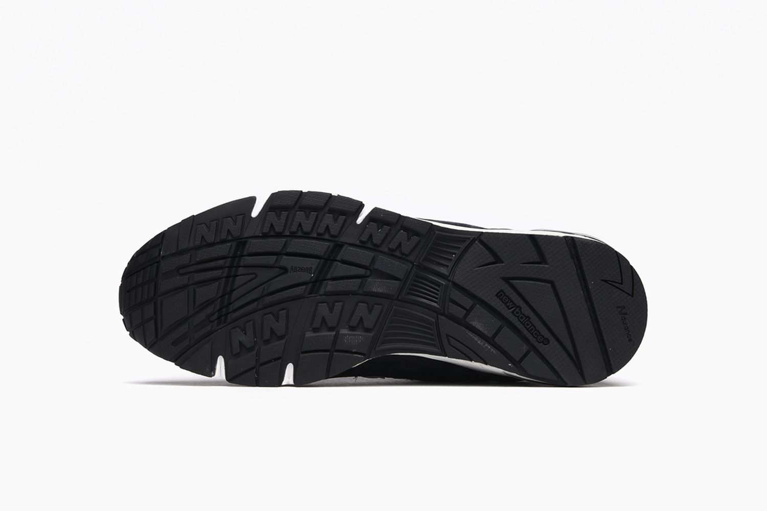 New Balance's Best 'Made In USA & UK' Sneakers to Buy Right Now 最安価格 new balance M991FA スニーカー