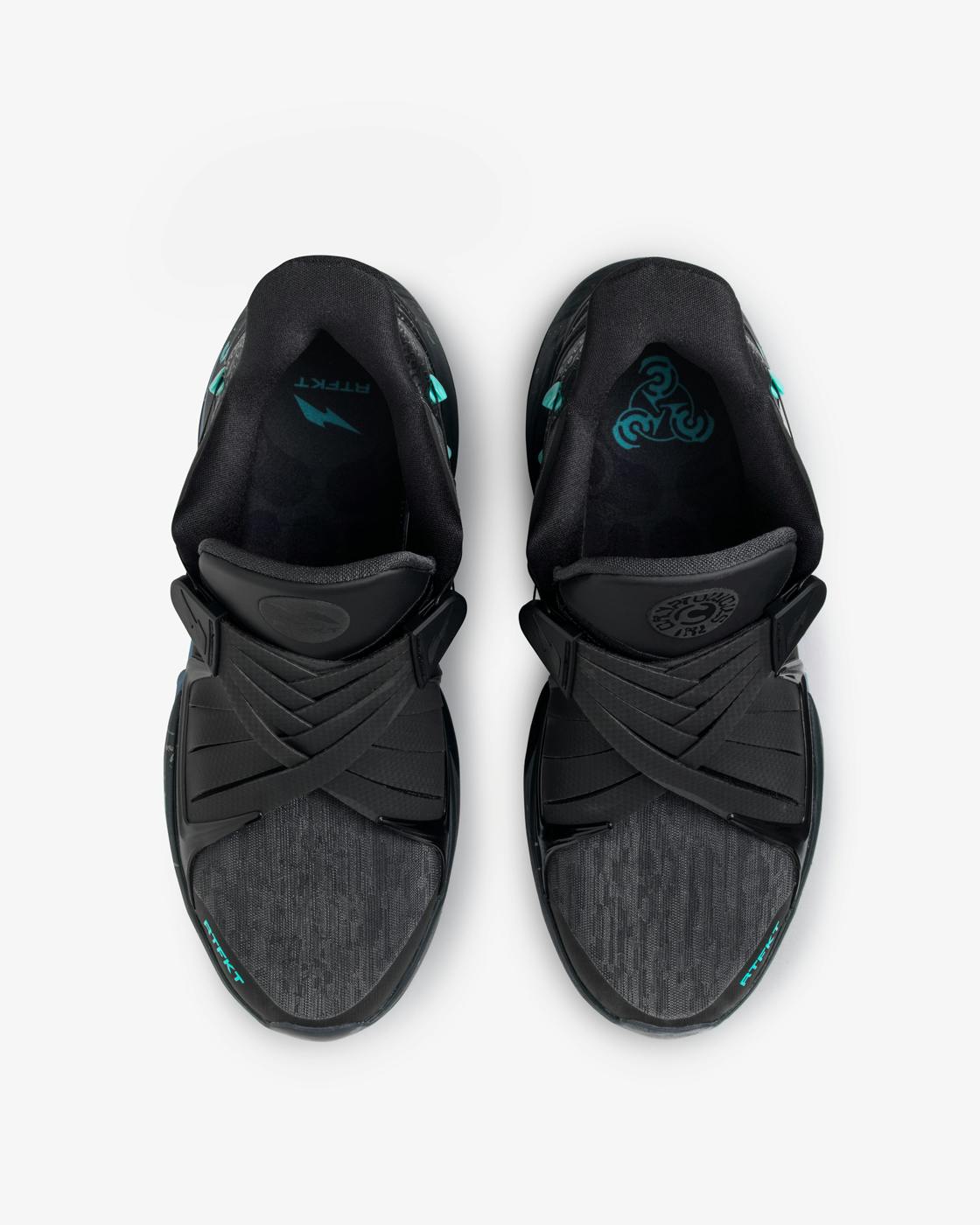 rtfkt-cryptokicks-irl (29)