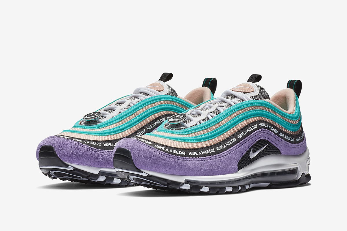 have a nike day footlocker