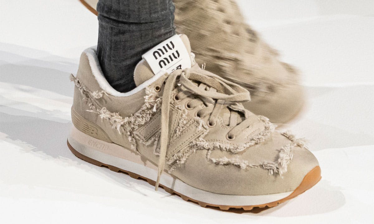 miu-miu-new-balance-featured-02