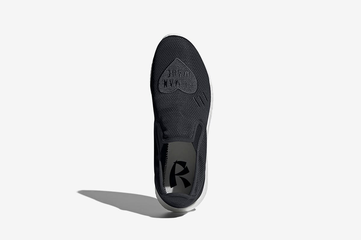 daily-sneaker-roundup-5-18-2021-07