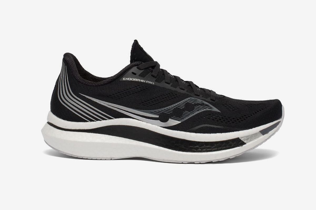 lightest sneakers for walking