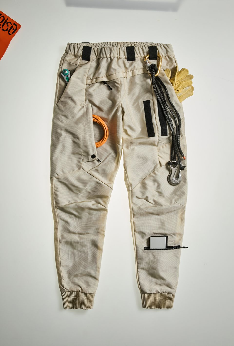 Vollebak's Mars Jacket & Pants Outdress 'Dune's Costumes