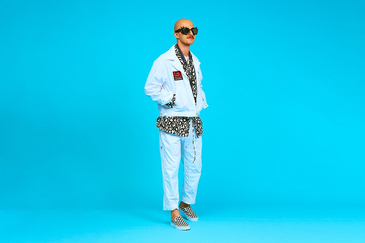 AiE SS20 white two piece blue background