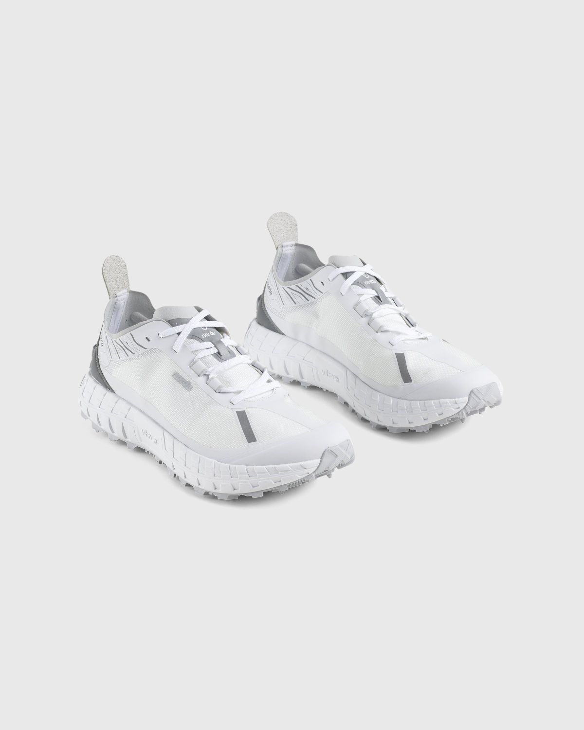 Norda – 001 M White/Grey - Low Top Sneakers - White - Image 3