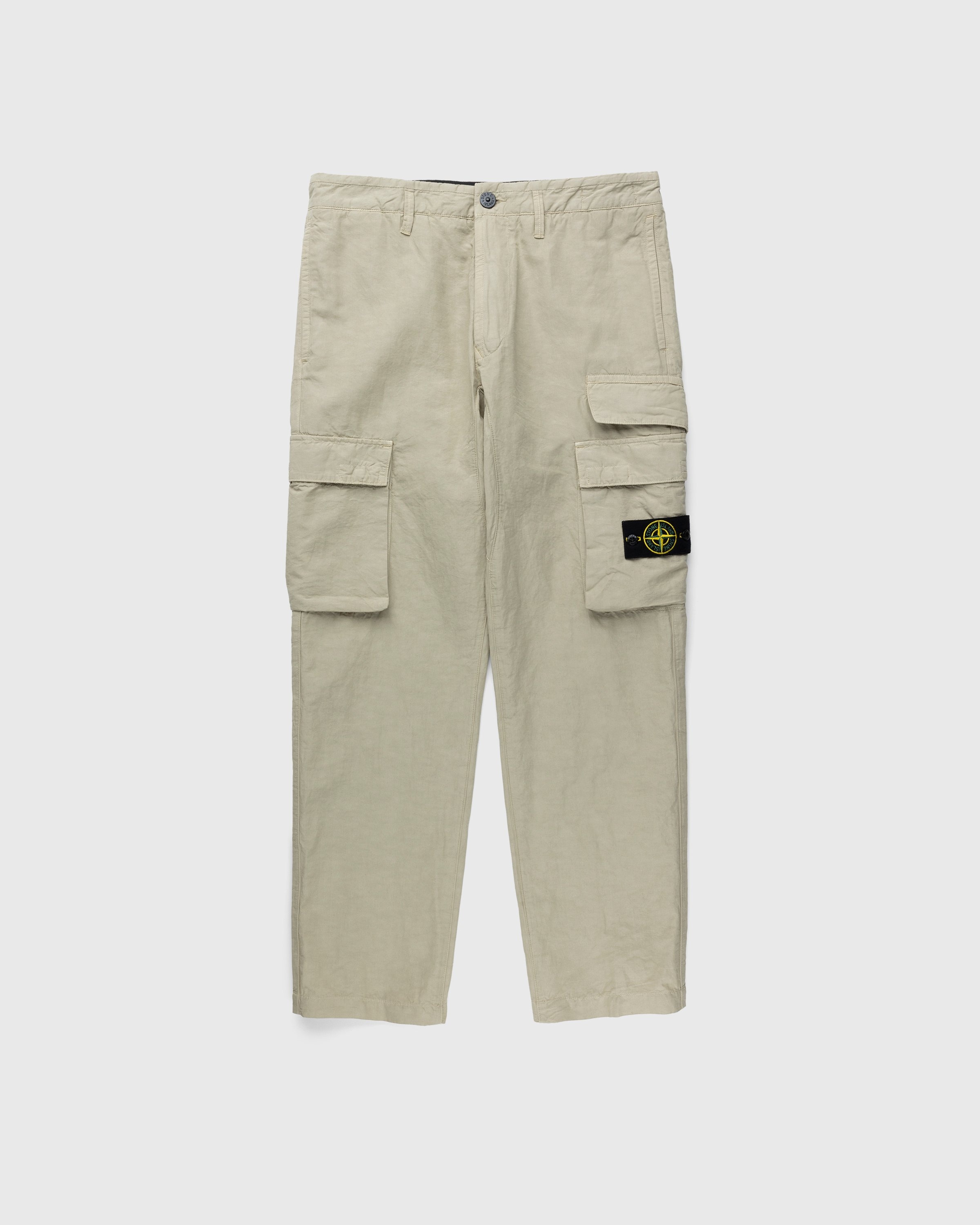 Stone island cargo shorts beige top