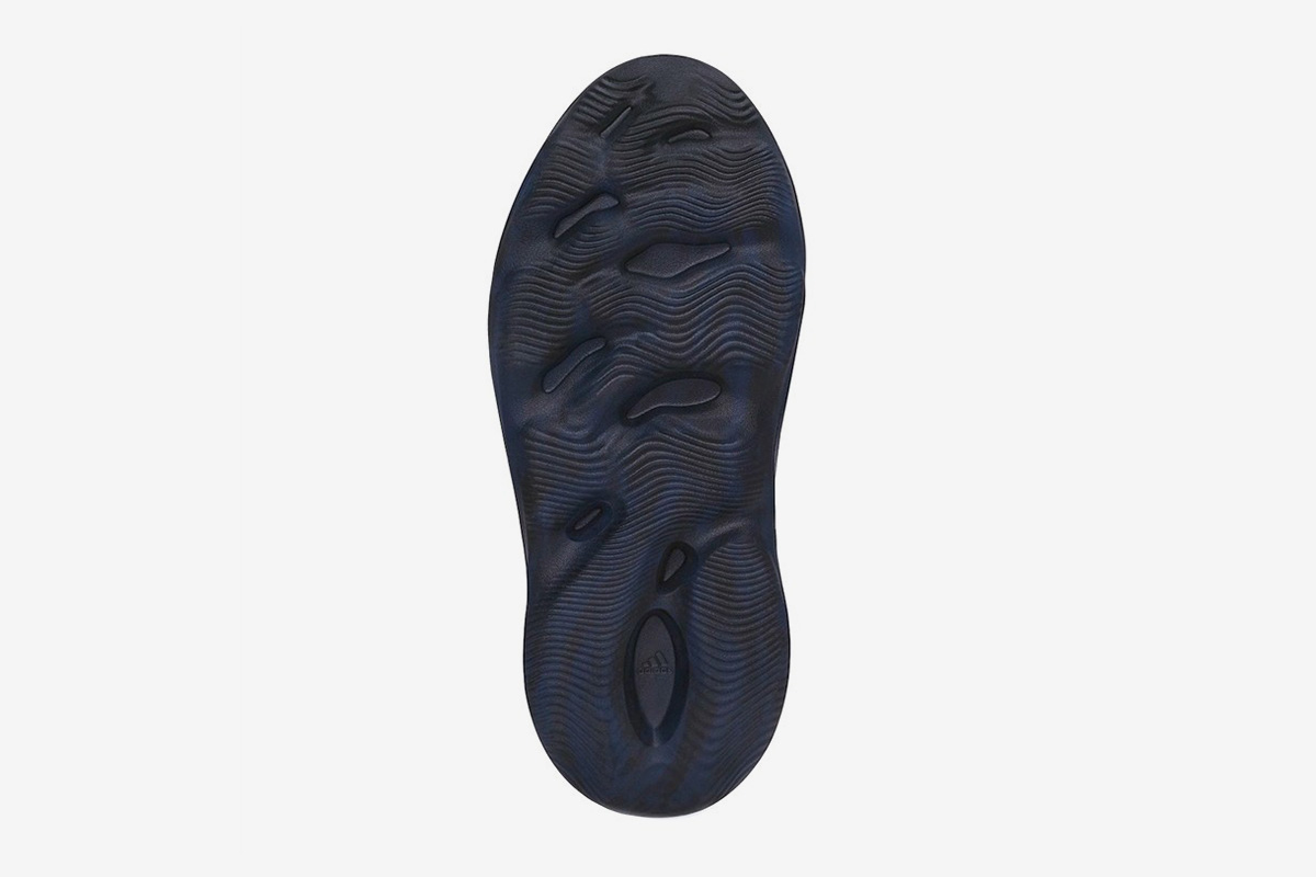 adidas-yeezy-foam-runner-mineral-blue-release-date-price-03
