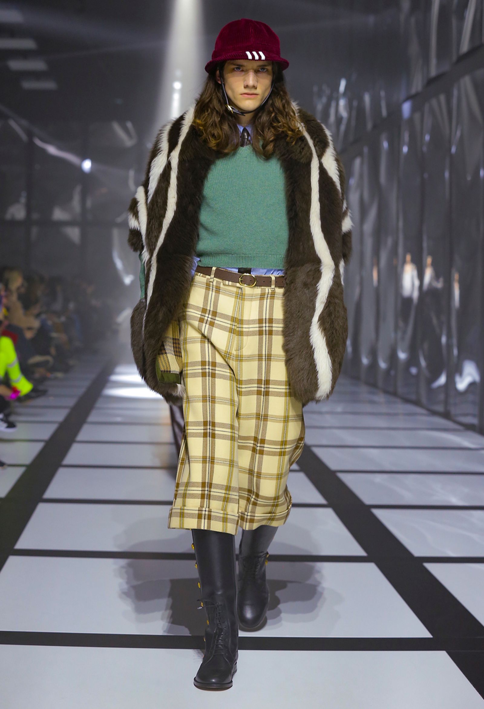 gucci-fw22-collection-runway-show-exquisite- (30)