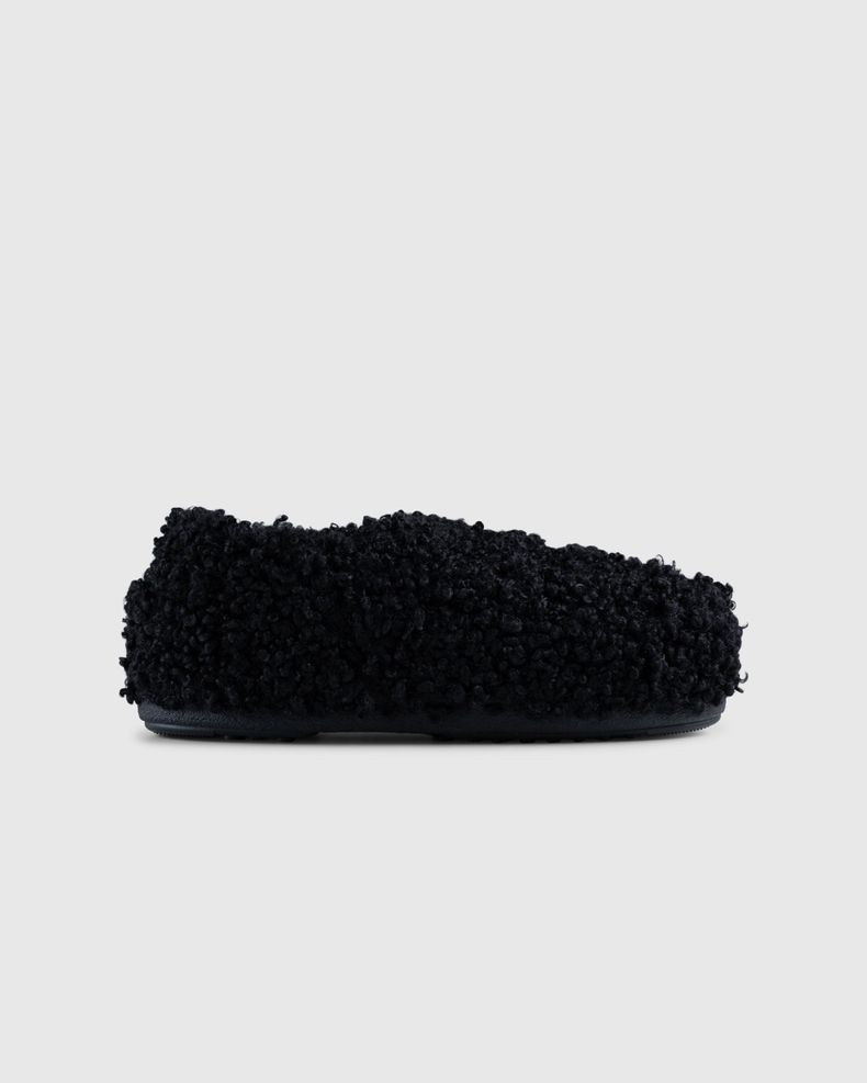 Faux Curly Sandal Band Black