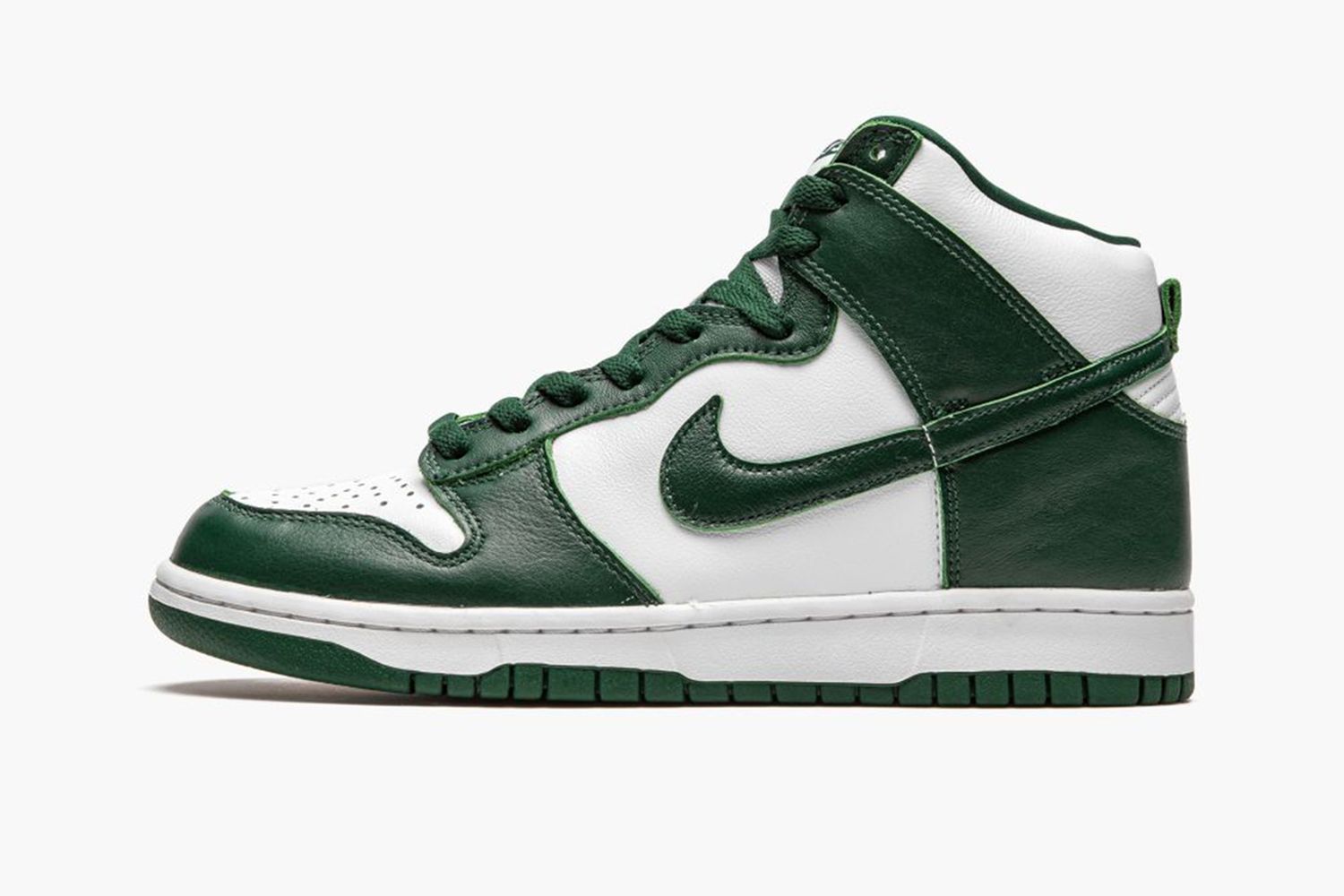 14 Of The Best Nike Dunks For Under 300 14 Of The Best Nike Dunks For Under 300