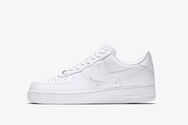 trendy white nikes
