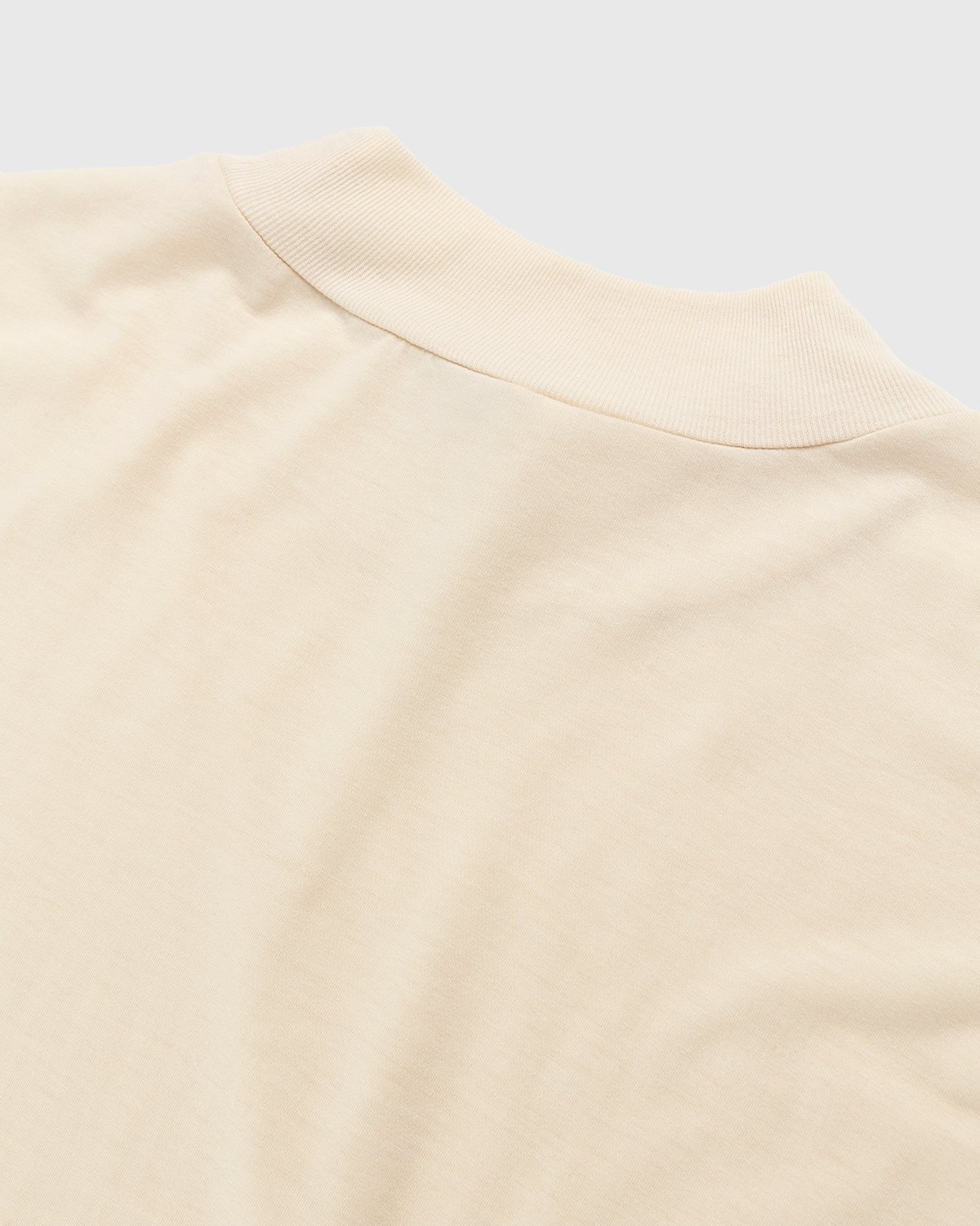 Auralee – Super Soft Wool Jersey Mock Neck T-Shirt Ivory - T-shirts - Beige - Image 4
