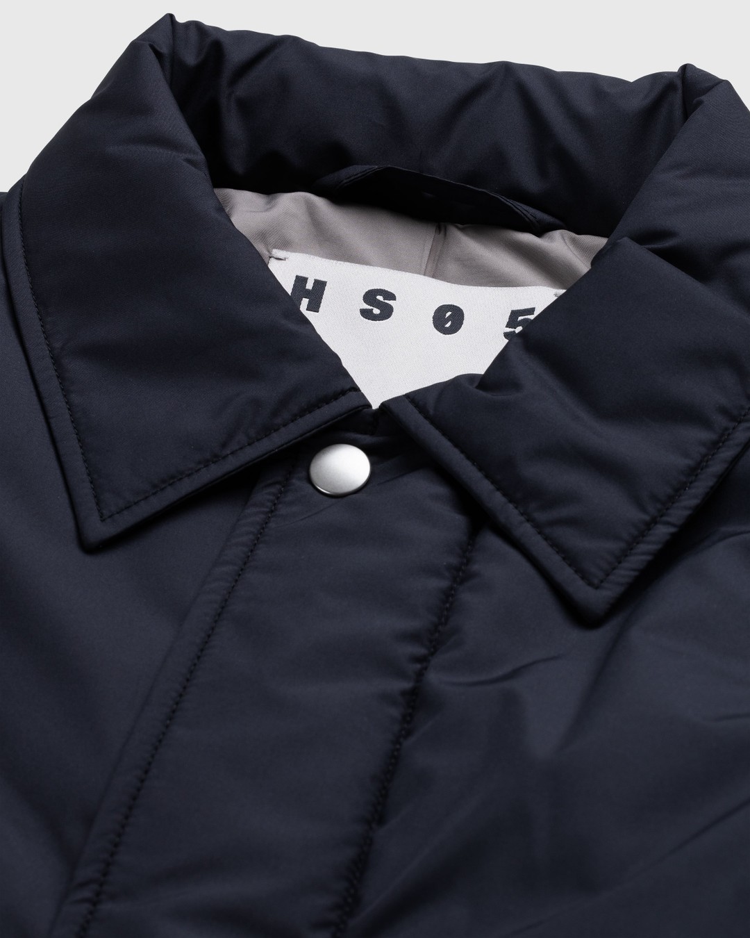 Highsnobiety HS05 – Light Insulated Eco-Poly Trench Coat Black - Outerwear - Black - Image 6