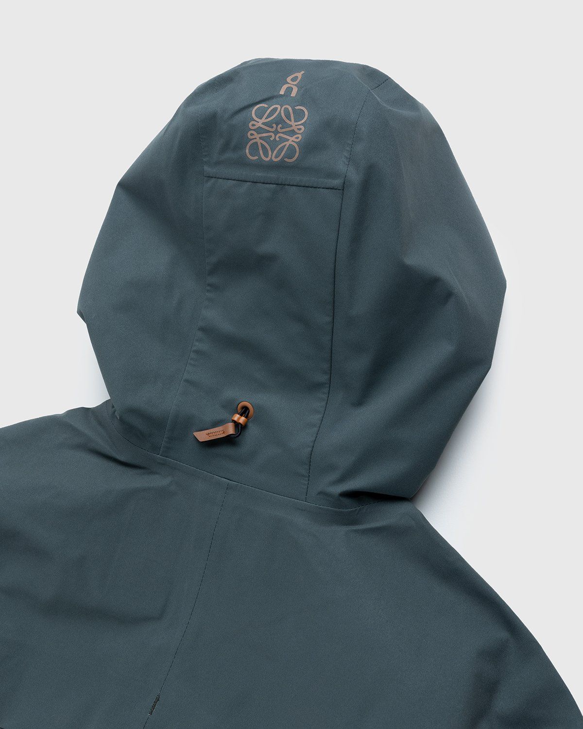 Loewe x On – Women's Waterproof Anorak Gradient Grey - Outerwear - Grey - Image 3