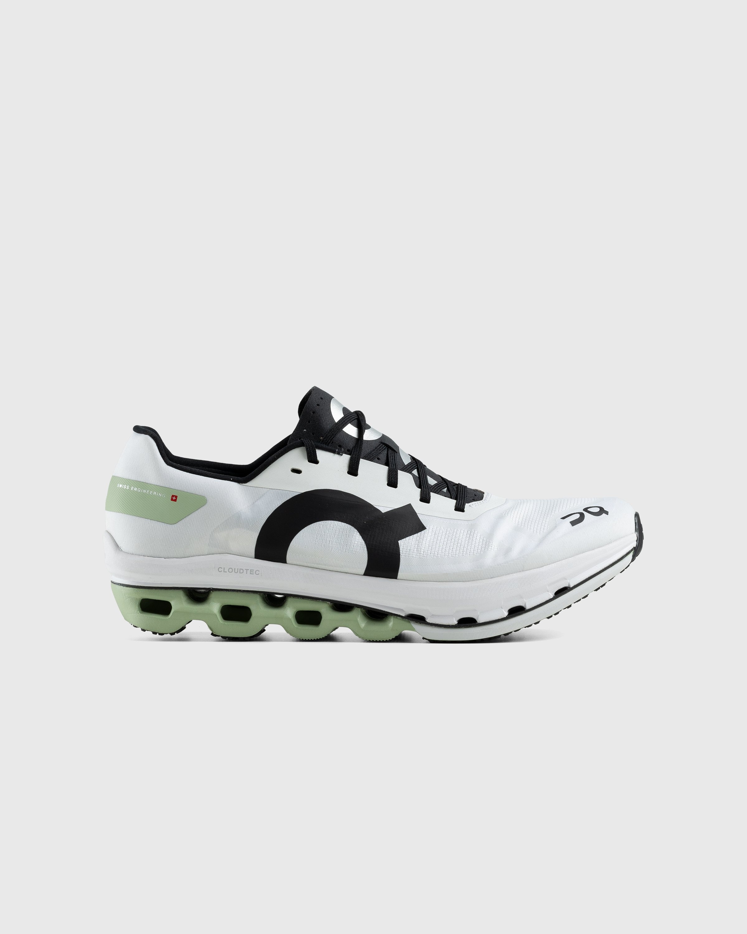 On – Cloudboom Echo White/Black