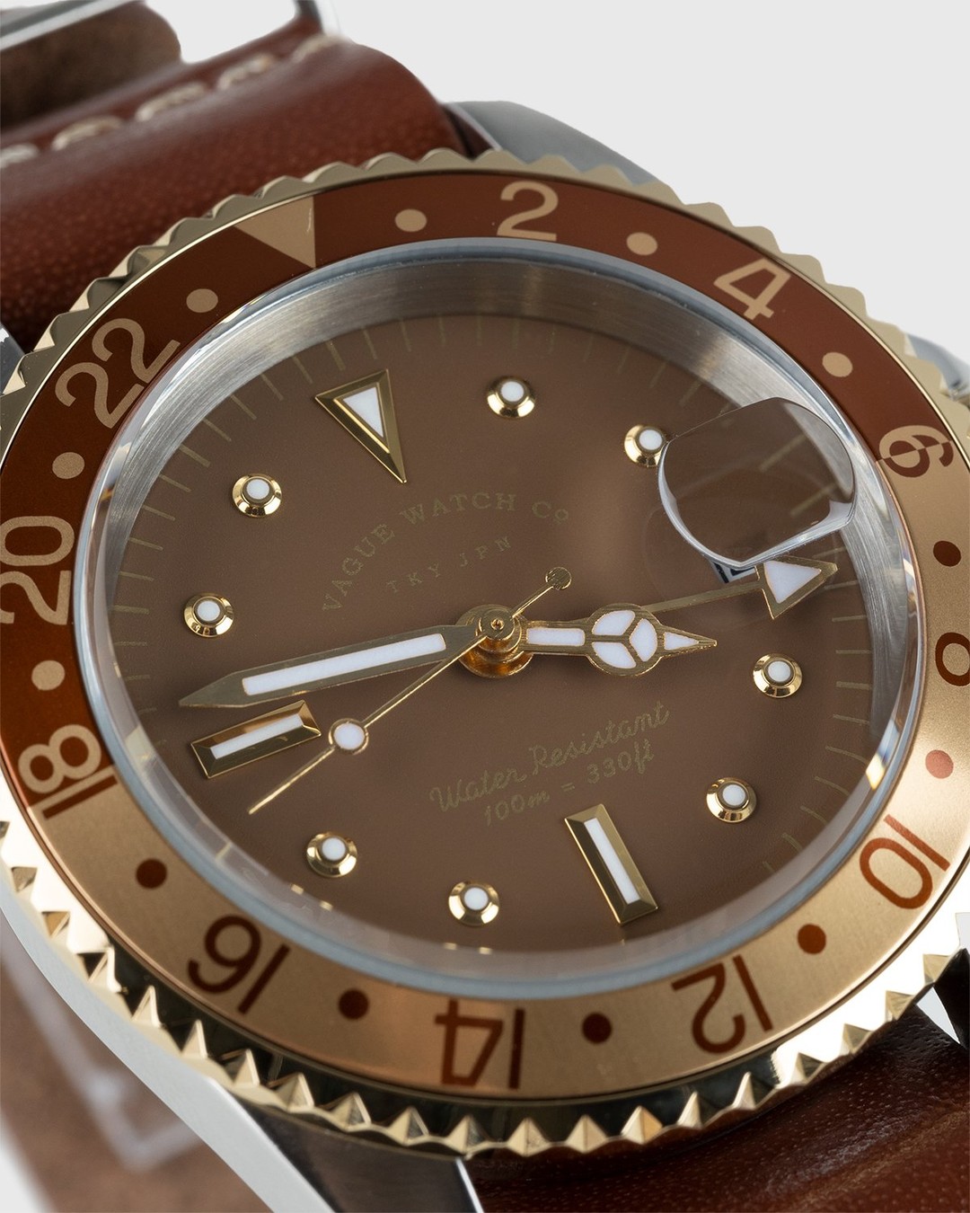 Vague Watch Co. – GMT Brown - Quartz - Brown - Image 2