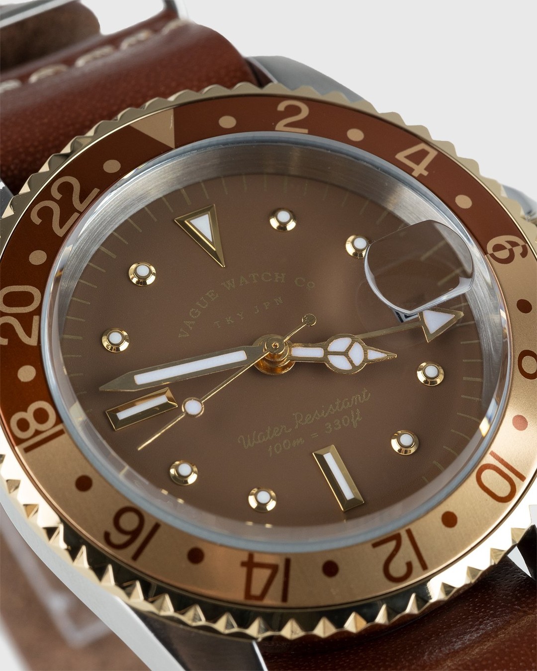Vague Watch Co. – GMT Brown - Watches - Brown - Image 2