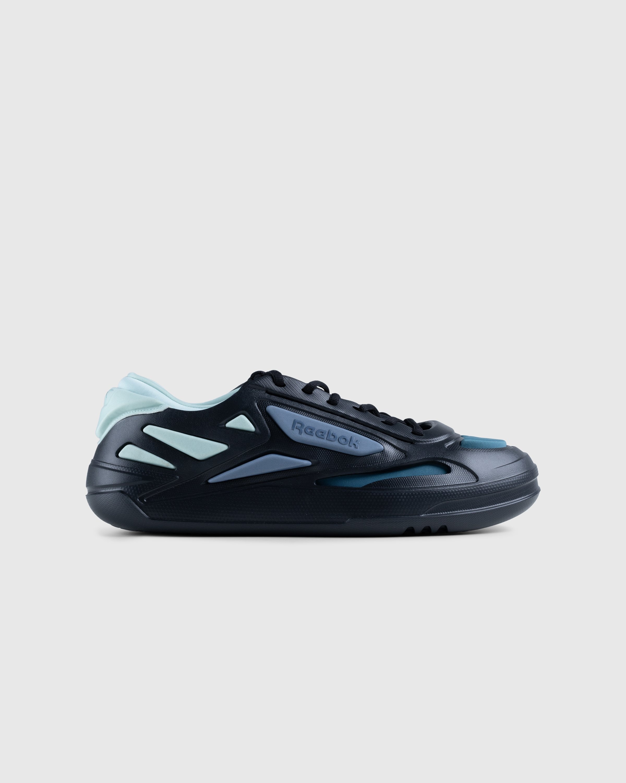 Reebok – Club C FWD Black/Dusty Blue